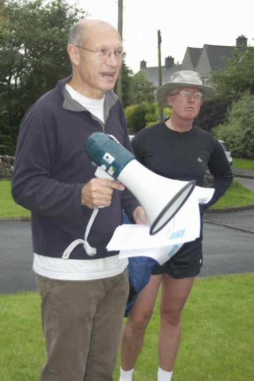 DSC_1806 - Phase One Capture 4 Adjusted_533x800 Race organisers Paul & Graham test their megaphone skills