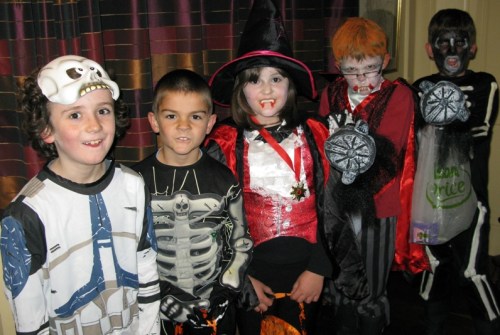 Halloween children 003