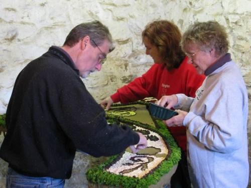 Tissington Well Dressings Day 2 00