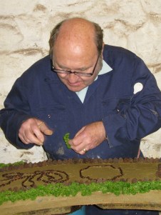 Well Dressings 2011 005