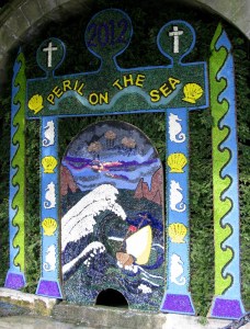 Well Dressings on Display 067