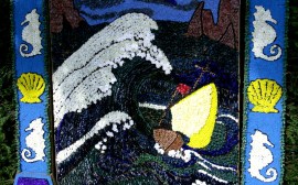 Well Dressings on Display 071