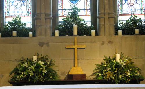 Church Christmas Flowers 041-001