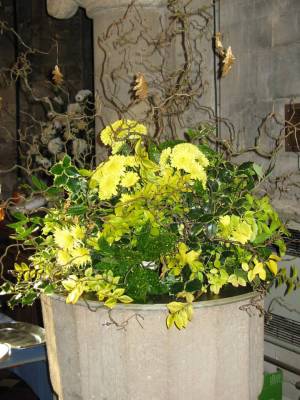 Church Christmas Flowers 062