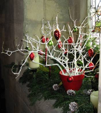 Church Christmas Flowers 074