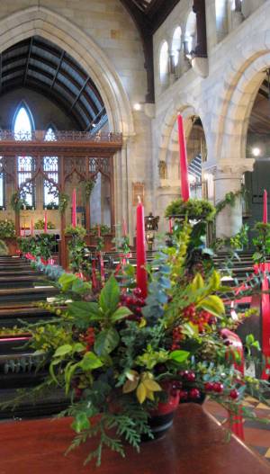 Church Christmas Flowers 090