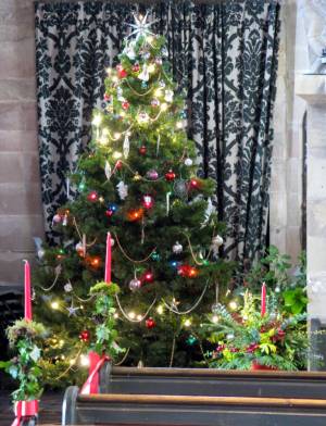 Church Christmas Flowers 107